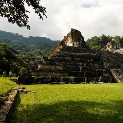 Palenque und Ruinen